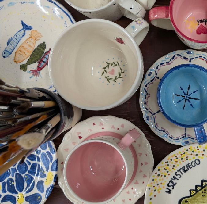 Obraz warsztatu malowanie ceramiki gdansk